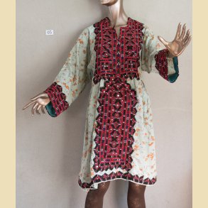 Kjoler med Balochi-broderier nr05